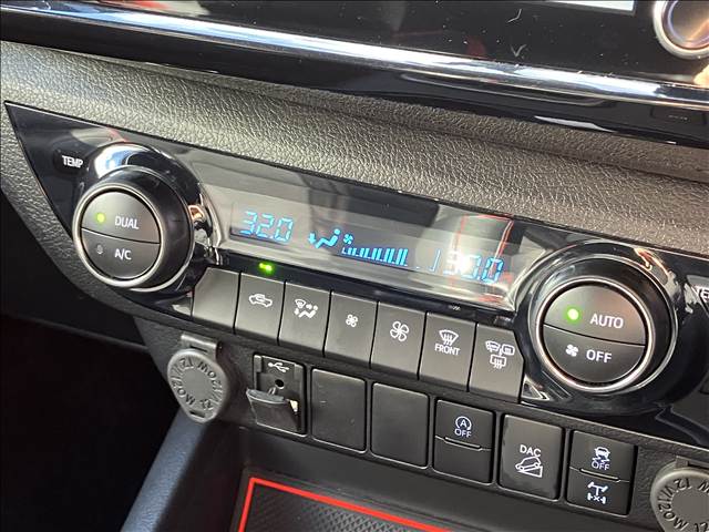 トヨタ&nbsp;ハイラックスの画像9