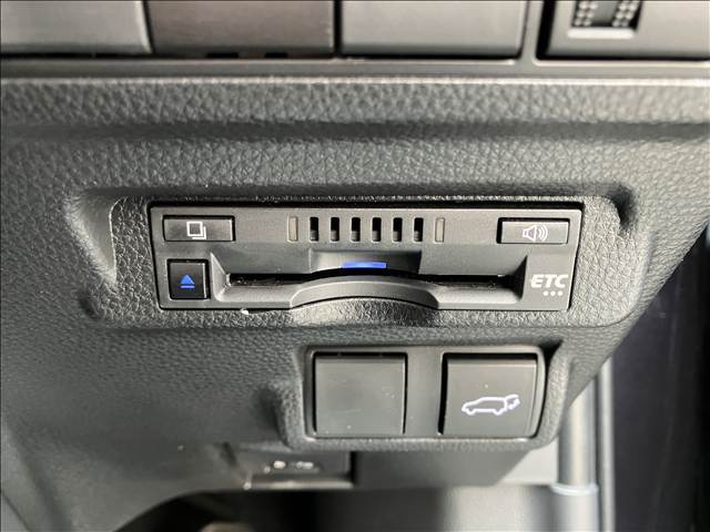 カローラクロスHYBRID Z 内装他