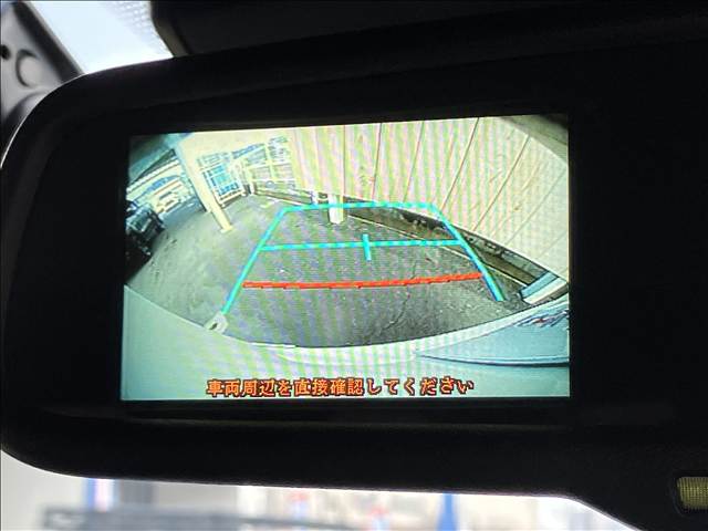 ハイエースバンロングボディディーゼル 5ドア標準ルーフ標準フロア 2/5人 DARK PR 内装他