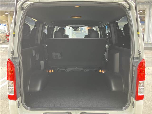 トヨタ ハイエースバンロングボディの画像13