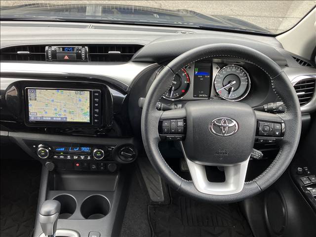 ハイラックスZ 内装他