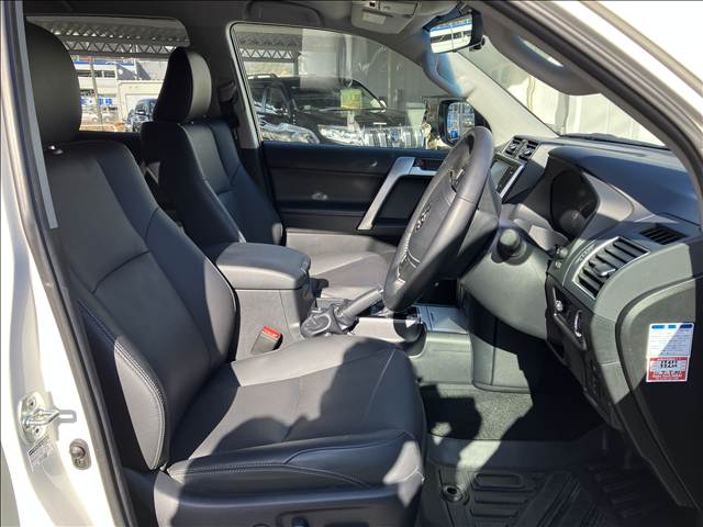 トヨタ&nbsp;ランドクルーザープラドの画像11