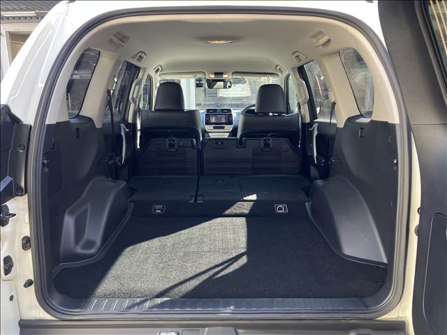 トヨタ&nbsp;ランドクルーザープラドの画像13