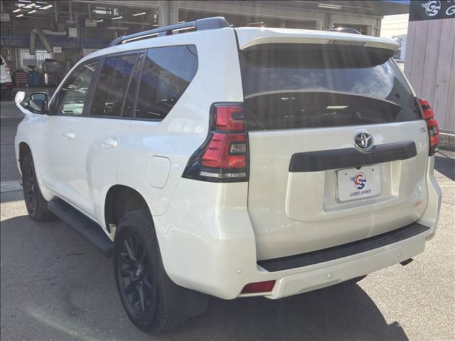 トヨタ&nbsp;ランドクルーザープラドの画像17