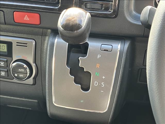 トヨタ&nbsp;ハイエースバンロングボディの画像8