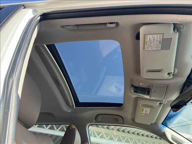 ランドクルーザープラド□TX“Lパッケージ・70th ANNIVERSARY LIMITED 内装他