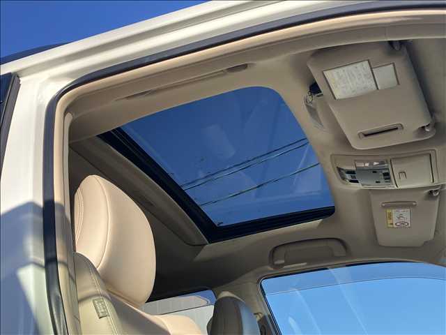 ランドクルーザープラドTX“Lパッケージ・Matt Black Edition” 内装他