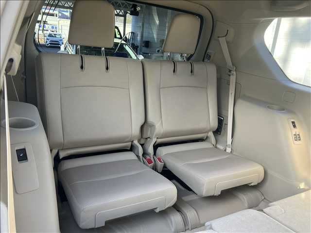 トヨタ&nbsp;ランドクルーザープラドの画像12