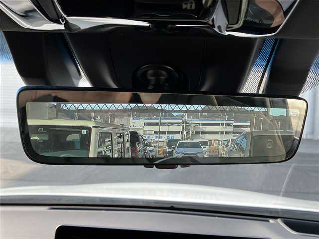 ハリアーハイブリッドZ “Leather Package” 内装他