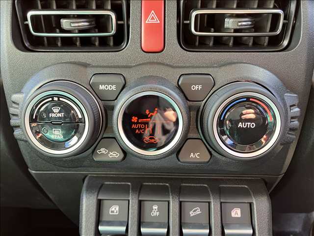 ジムニーノマドFC 内装他