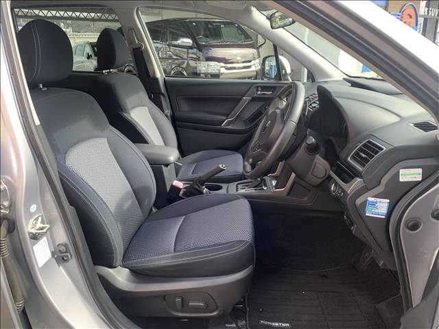 スバル フォレスターの画像11