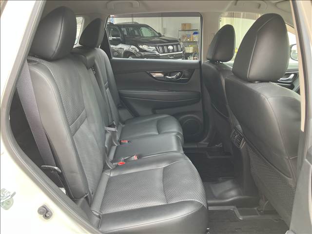 日産&nbsp;エクストレイルの画像11