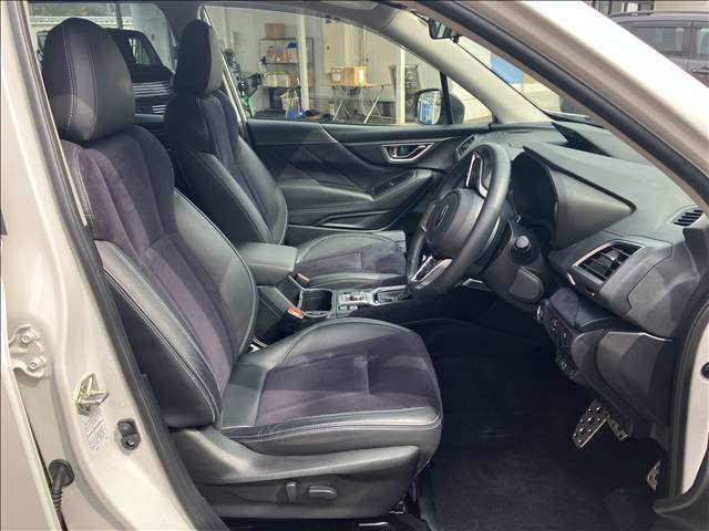 スバル フォレスターの画像11