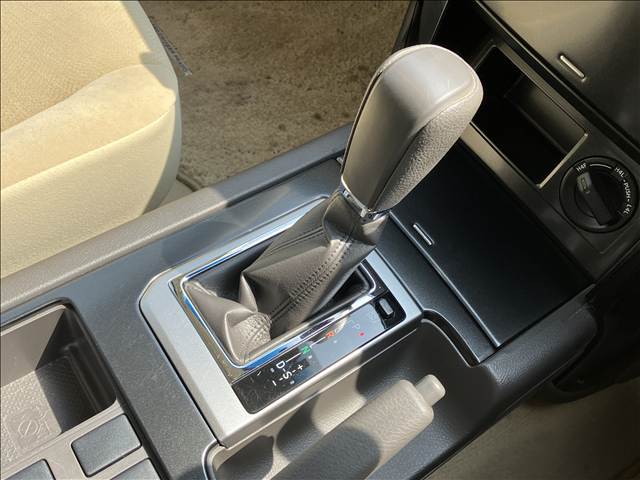 トヨタ ランドクルーザープラドの画像8