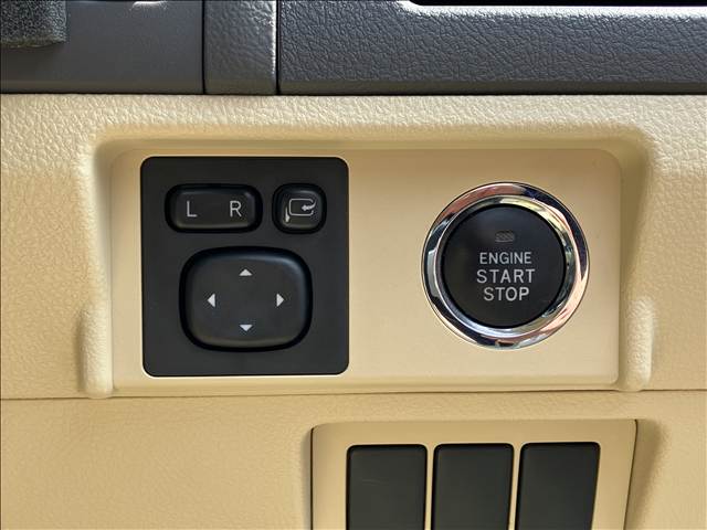 トヨタ ランドクルーザープラドの画像9