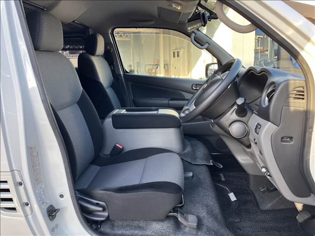 日産&nbsp;NV350キャラバンロングの画像11