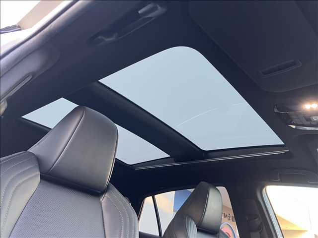 ハリアーハイブリッドZ “Leather Package” 内装他