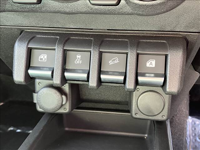 スズキ&nbsp;ジムニーノマドの画像8