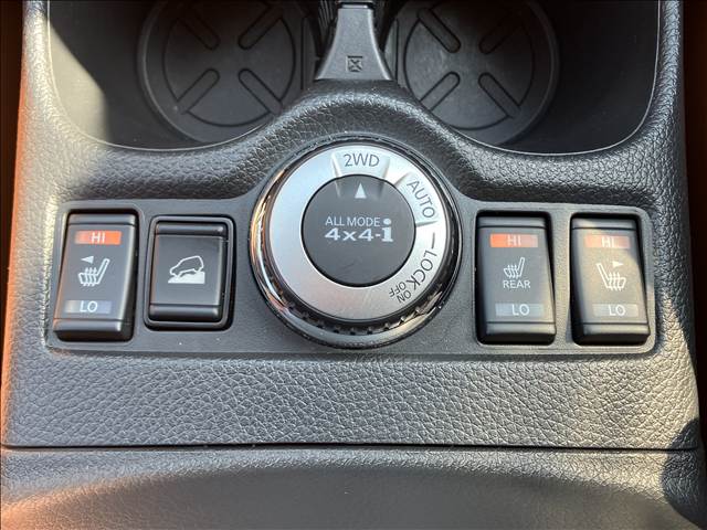 エクストレイル20Xi レザーエディション Vセレクション 内装他