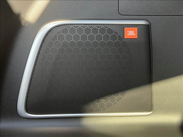 ハリアーZ “Leather Package” 内装他