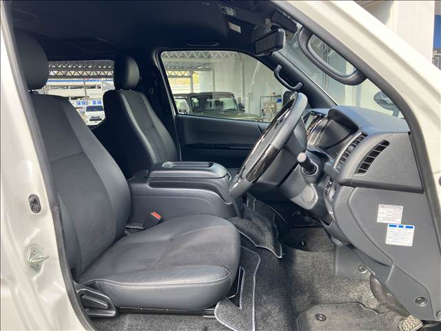 トヨタ&nbsp;ハイエースバンロングボディの画像11