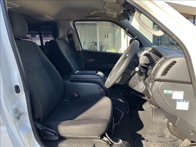 トヨタ&nbsp;ハイエースバンロングボディの画像11