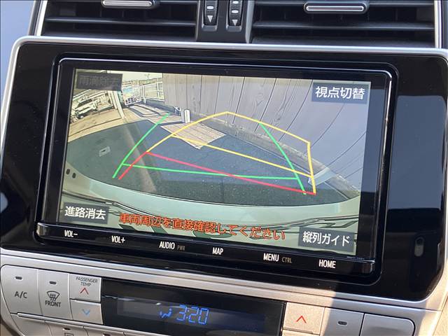 ランドクルーザープラドTX“Lパッケージ” 内装他