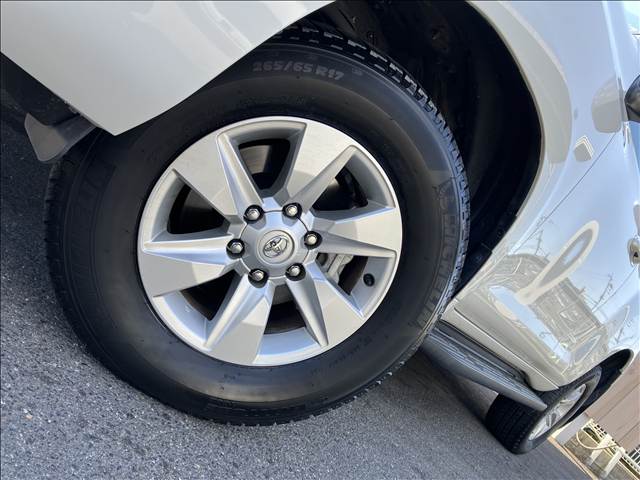 トヨタ ランドクルーザープラドの画像19