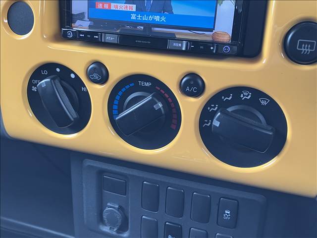 トヨタ&nbsp;FJクルーザーの画像5