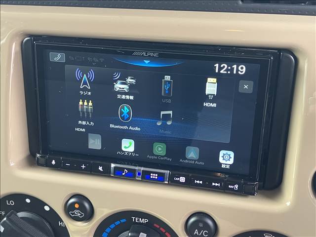 FJクルーザーカラ-パッケージ 内装他