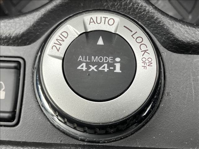 エクストレイル20X HYBRID エマージェンシーブレーキ パッケージ 内装他