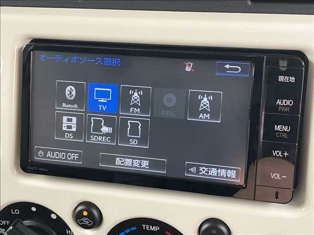 FJクルーザーカラ-パッケージ 内装他