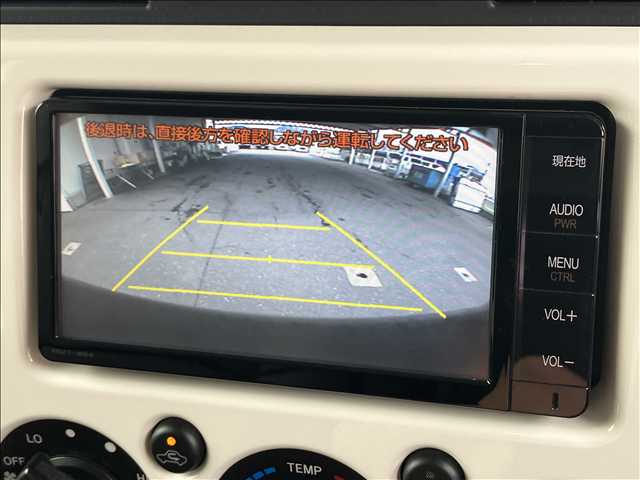 FJクルーザーカラ-パッケージ 内装他