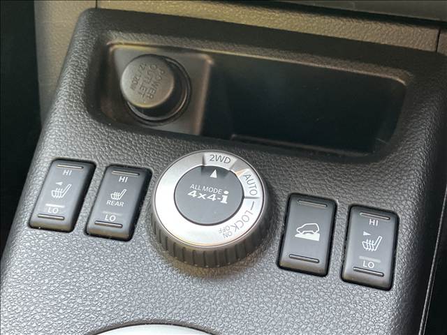 エクストレイル20X 禁煙 車検整備付き カプロンシート 4WD シートヒーター 純正ナビ バックカメラ 純正17インチアルミ フロントフォグ インテリジェントキー 前後ドライブレコーダー オートライト オートエアコン 内装他