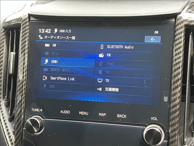 フォレスタースポーツ　禁煙　４ＷＤ　メーカーナビ　ＳＴＩマフラー　ウルトラスウェードシート　ＢＳＭ　アイサイト　シートヒーター　ステアリングヒーター　パドルシフト　バックカメラ　サイドモニター　ＬＥＤヘッド　バグガード 内装他