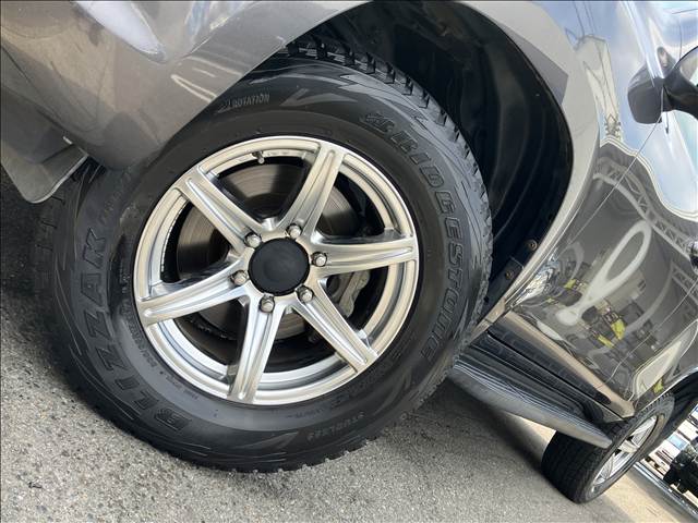 トヨタ ランドクルーザープラドの画像19