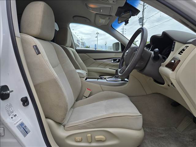 日産 フーガハイブリッドの画像11
