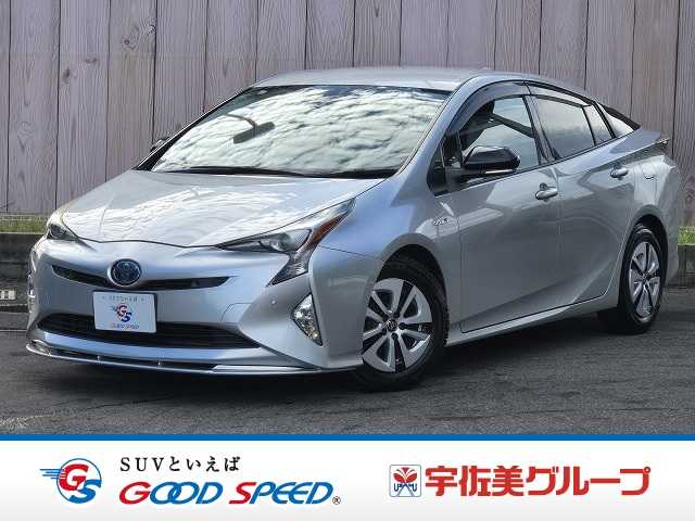トヨタ プリウスの画像1