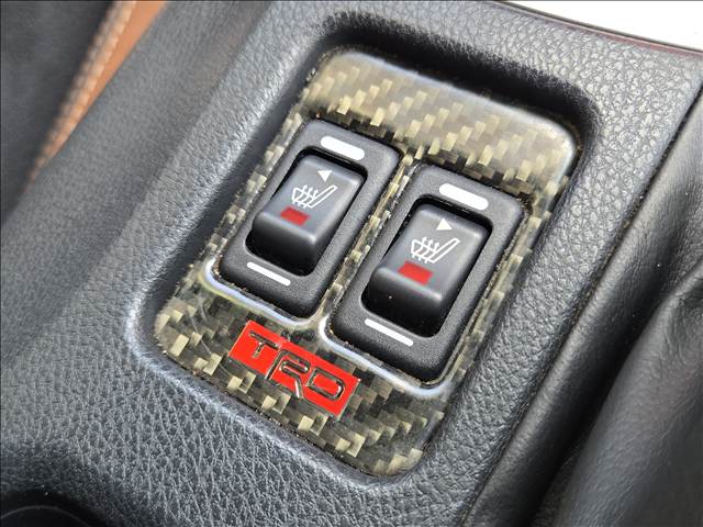 86GT 内装他