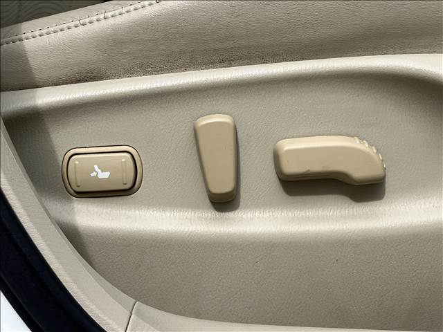 日産&nbsp;シーマの画像9