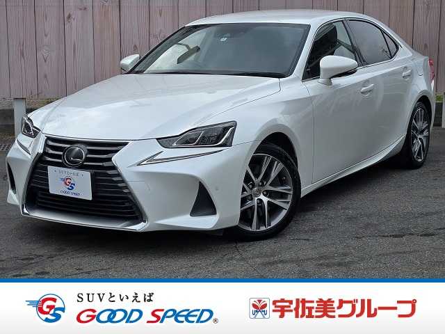 レクサスISIS200t “Version L”