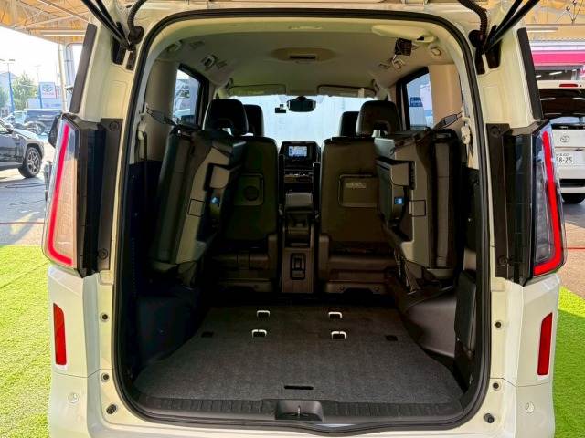 日産 セレナの画像12