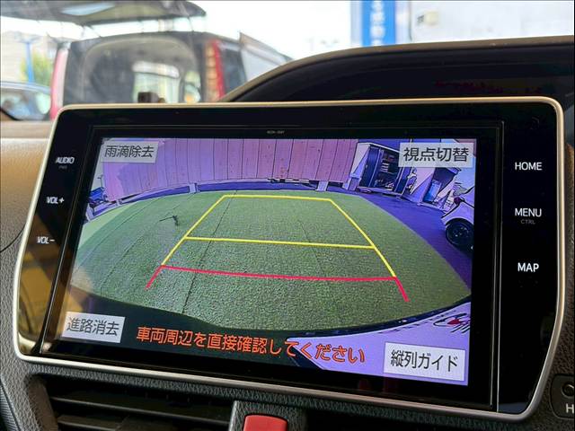 トヨタ ヴォクシーの画像4