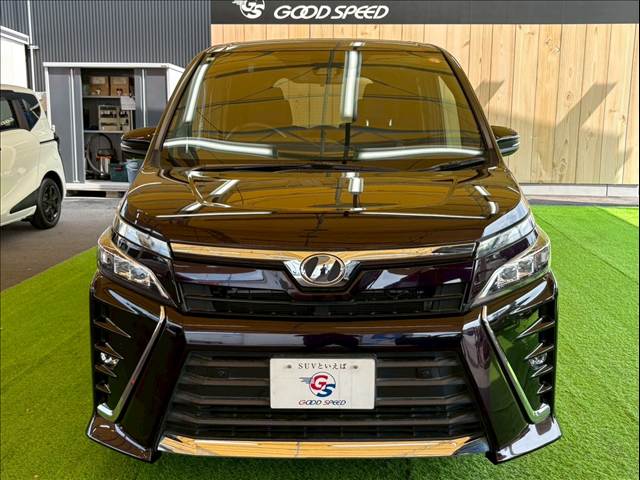 トヨタ ヴォクシーの画像14