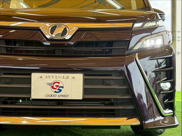 トヨタ ヴォクシーの画像19