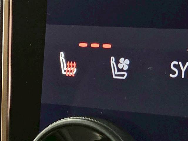 トヨタ ヴェルファイアハイブリッドの画像8