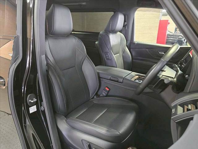 トヨタ ヴェルファイアハイブリッドの画像9