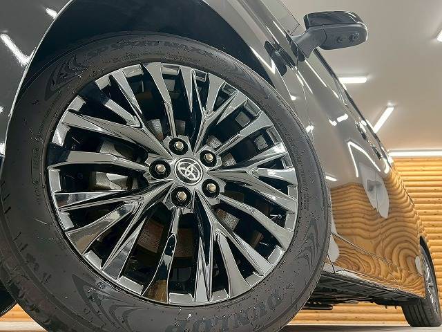 トヨタ ヴェルファイアハイブリッドの画像12