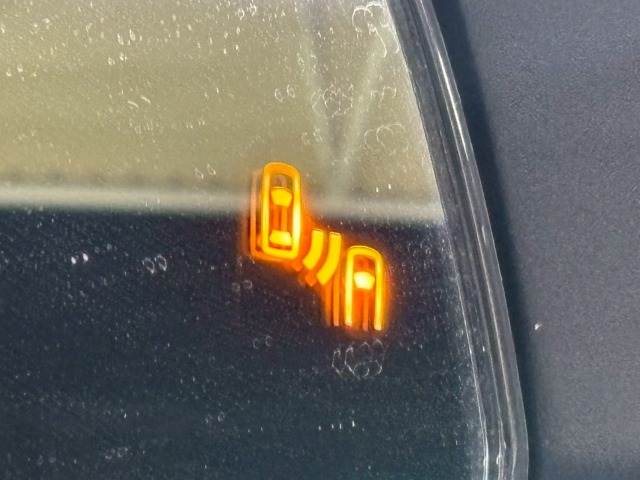 トヨタ ヴォクシーハイブリッドの画像9