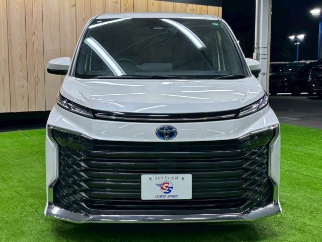 トヨタ ヴォクシーハイブリッドの画像13